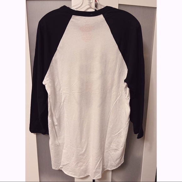 NWT Stranger Things The Hellfire Club Raglan Graphic Baseball Tee Tshirt - Picture 6 of 7